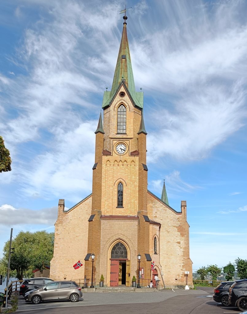 Kragrø Church