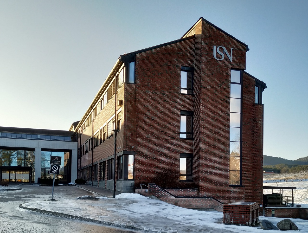 The main entrance to University of South-Eastern Norway at campus Bø. Bø is one of the cheapest cities for international students in Norway.